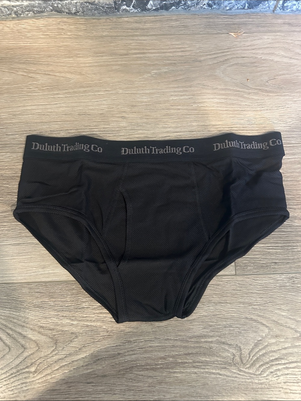 NWT Duluth Trading Co Black Buck Naked Performance Briefs Pack of 6 Size L - Picture 3 of 4